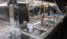 Một chủ tiệm vàng khai mất trộm 2 tỷ đồng